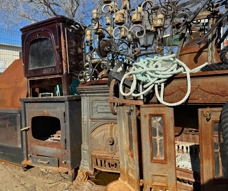 Reciclaje de estufas y hierro antiguo en Mallorca: cómo darles una segunda vida